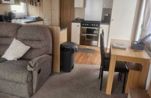 Blackpool House | Private Caravan to Hire - Marton Mere Haven Holiday Village