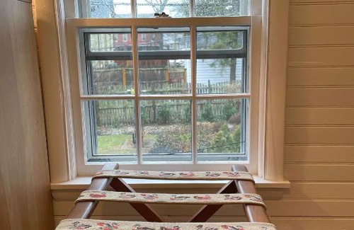 West Chester Apartment | Private carriage house in heart of West Chester - walk to downtown and WCU