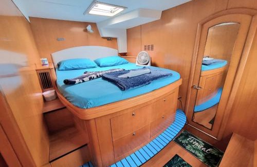 Chalong Boat Rental | Private Catamaran Yacht charter in Phuket by YACHTALE
