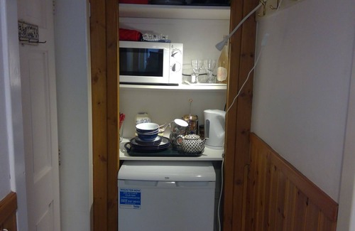 Inverness Apartment | Private central apartment, free parking. Inverness capital of the Highlands