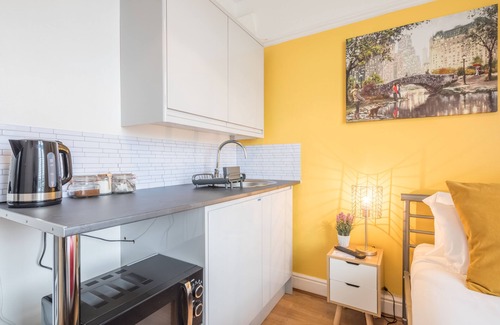 Cambridge Apartment | Private & Charming Studio Room 3 by Milton Guesthouse