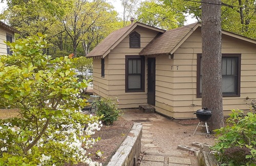 Mid America Cottage | Private - Clean - Comfortable With A Great View and Easy Lake Access