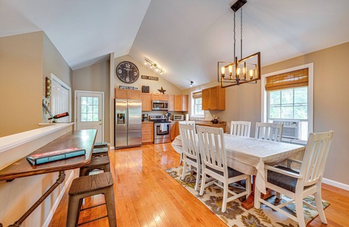 Conway House | Private Community Beach: Family Conway Retreat!