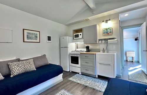 Westhaven-Moonstone House | Private & Convenient Trinidad Cottage