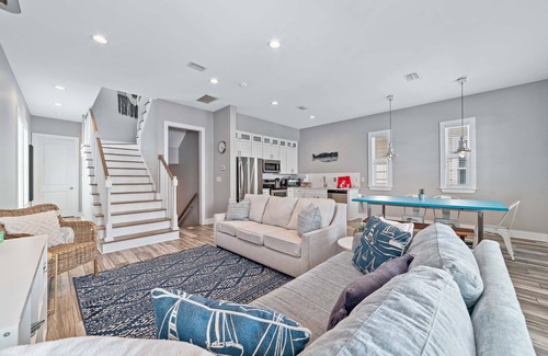 Gulf Shores House | PRIVATE COTTAGE IN THE HEART OF GULF SHORES!