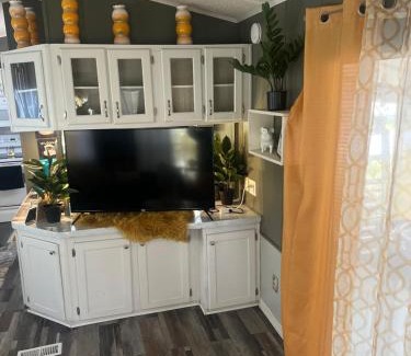 Kissimmee Resort | Private Cottage Only 5 miles from Disney