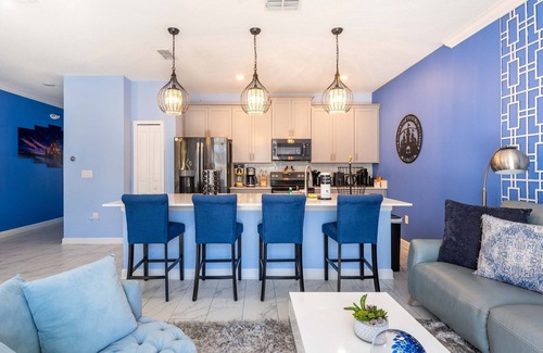 Kissimmee House | Private Disney Oasis With Pool Hot Tub Ps5 and Modern Amenities