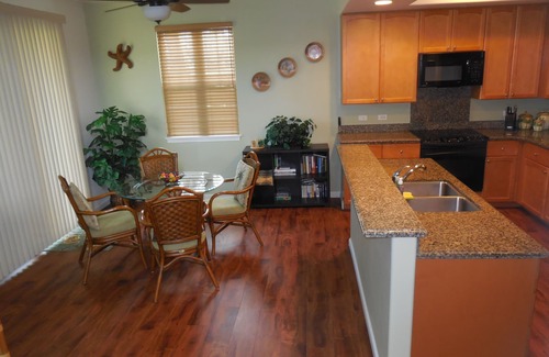 Waikoloa House | Private End Unit in a Gated Community - New AC