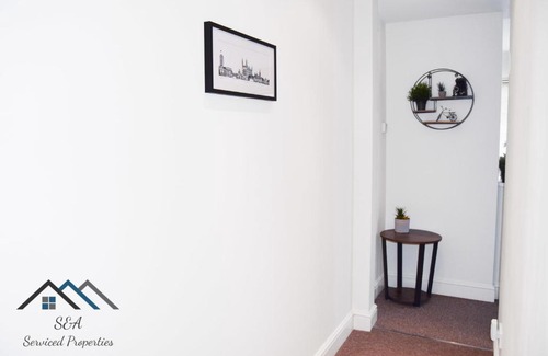 Cambridge Apartment | Private Entrance - 1 Bed Apartment - Self Check in - Near ARU & City Centre