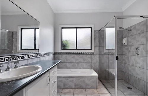 Merimbula House | Private Family Beach House - 5mins from the beach