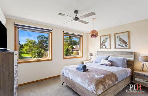 Cowes House | Private Family Home Near North-Facing Beach