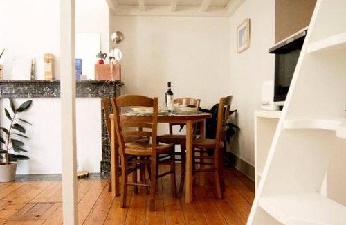 Ixelles Apartment | Private flat just a stone's throw from Flagey