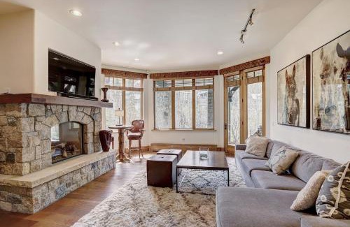 Gore Creek Place House | Private Gore Creek Townhome