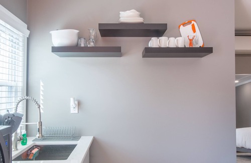 Irvington Apartment | Private Guesthouse close to the Airport & NYC