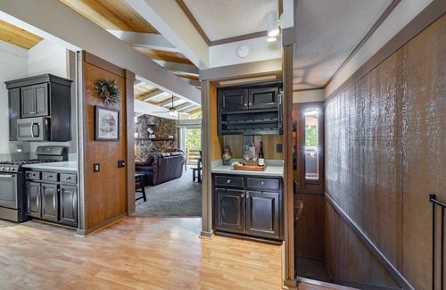Tahoe City Condo | Private Hoa Beach, Pool and Hot Tub -Rocky Ridge Above The Lake