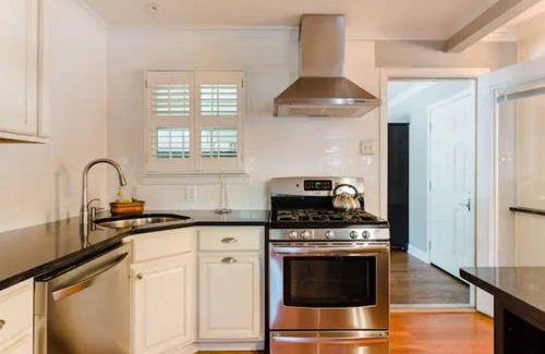 Tarrytown House | Private home 5 minutes from downtown with large outdoor space!