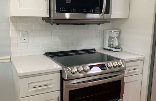 Harborgate Shores House | Private home in Mt. Pleasant, SC Vacation Rental 10 min drive to the beach.