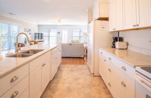 Kure Beach House | Private Home Steps from Beach Access!