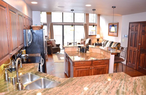 Warrior's Mark Ski Chalet | Private Hot Tub | Walk to Lift & Main St