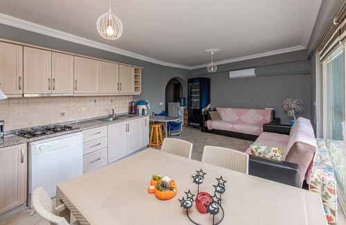 Bogazici Villa | Private House with Pool and Garden in Mugla