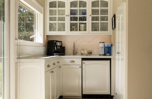Santa Rosa House | Private Kenwood Estate, Lots of Privacy - Stunning views- 20% Discount 1st Month