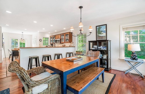 Glen Arbor House | Private lakefront house in great location with private beach, great views