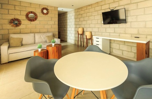 Downtown Guadalajara Apartment | Private Loft w/Gym & Coworking | 1 BD | Tribu Colón