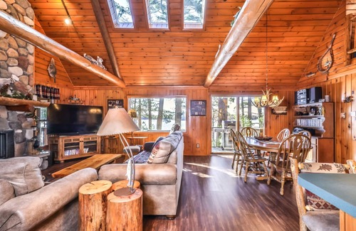 St Germain House | Private, log home on Little Saint Germain Lake in Wisconsin's Northwood!