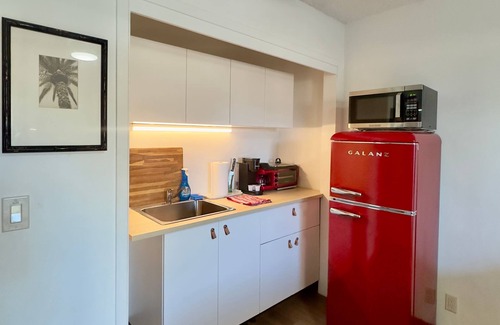 Westside Costa Mesa House | Private Long Term Studio in Costa Mesa!