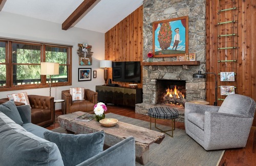 Weaverville Cabin | Private luxury stream cabin close to Blue Ridge Parkway