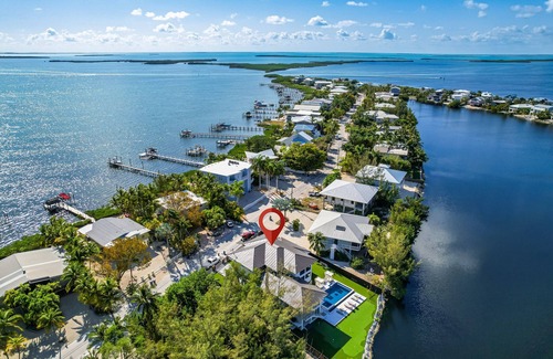 Buccaneer Point Villa | Private Oasis Retreat Pool Villa