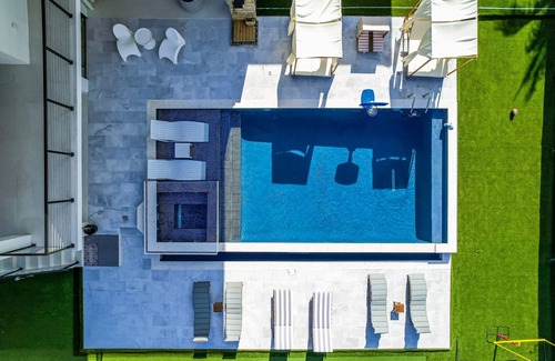 Buccaneer Point Villa | Private Oasis Retreat Pool Villa