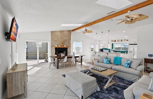 South Ponte Vedra Beach House | Private Oceanfront Pearmid "Whales Tail"