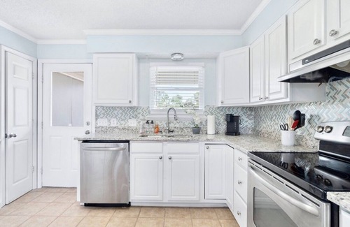 Siguenza Cove Apartment | Private Pensacola Beach Retreat on Perdido Key!
