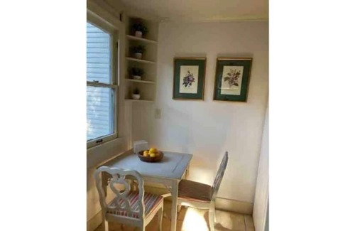 Salinas Cottage | Private Picturesque Cottage in Carmel Valley