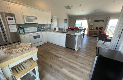 Surf City House | Private Pool - 5 BD 3.5 BA - Ocean view - 2nd Row - de Lime & de Coconut