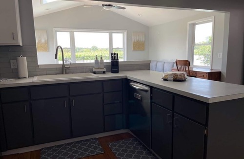 Birch Run Township House | Private Pool and Hot Tub Close to Frankenmuth