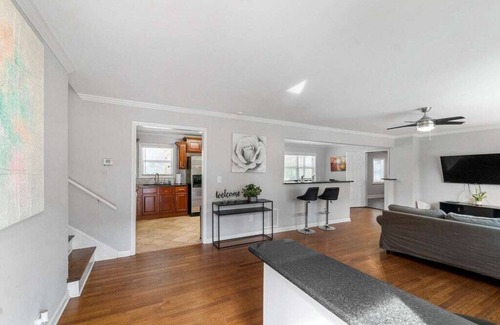 Decatur House | Private Pool ATL w Grill and Outdoor Dining
