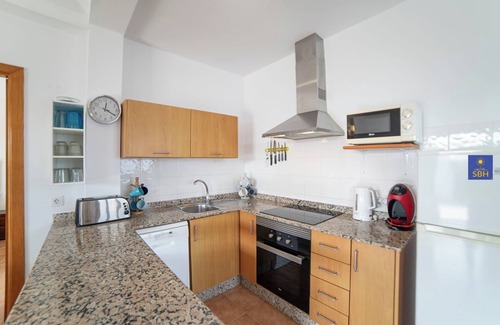 Playa Blanca Villa | Private Pool (Fence Available) close to Marina Rubicon - with Air Conditioning