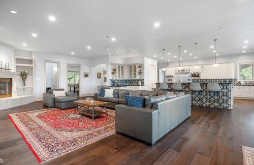 The Madrones House | Private Pool + Incredible Views - Paisley Place