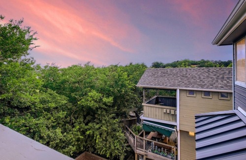 Clarksville House | Private Pool Oasis, Right in the Heart of Downtown ATX - by PMI Austin Metro