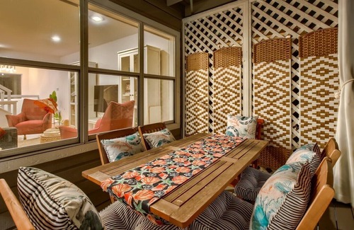 Clarksville House | Private Pool Oasis, Right in the Heart of Downtown ATX - by PMI Austin Metro