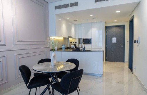 Dubai Apartment | Private Pool! Stylish 3BR Apt in Dubai Studio City