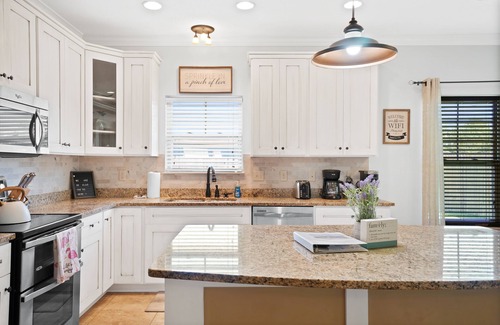 Laguna Beach Estates House | Private Pool | 2-Min Golf Cart to Beach | Close to 30A