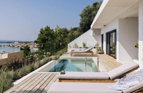 Paleros Villa | Private pool with prime location Oraio Meros