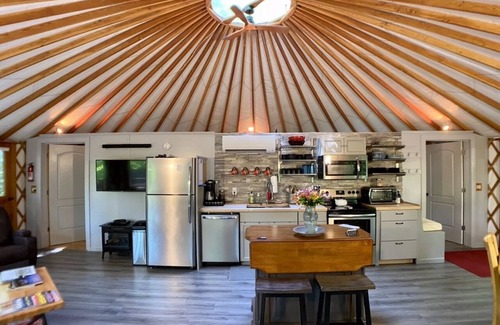 Meadows Of Dan House | Private, romantic 720 ft yurt on dead end road 3.5 miles from Blue Ridge Parkway