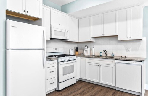 Traverse City Condo | Private Rooftop With Hot Tub CitySide Lofts: 16