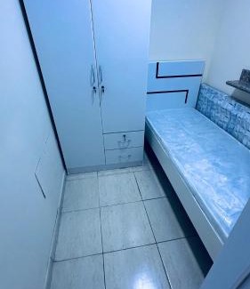 Al Barsha 1 House | Private room in a well maintained residence