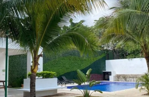 Puerto Juarez Apartment | Private Room for Nomads-Travelers-Professionals at Xharly's Apartment