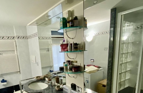 Certosa Apartment | Private room with bathroom, tv streaming room and beautiful terrace - Milan